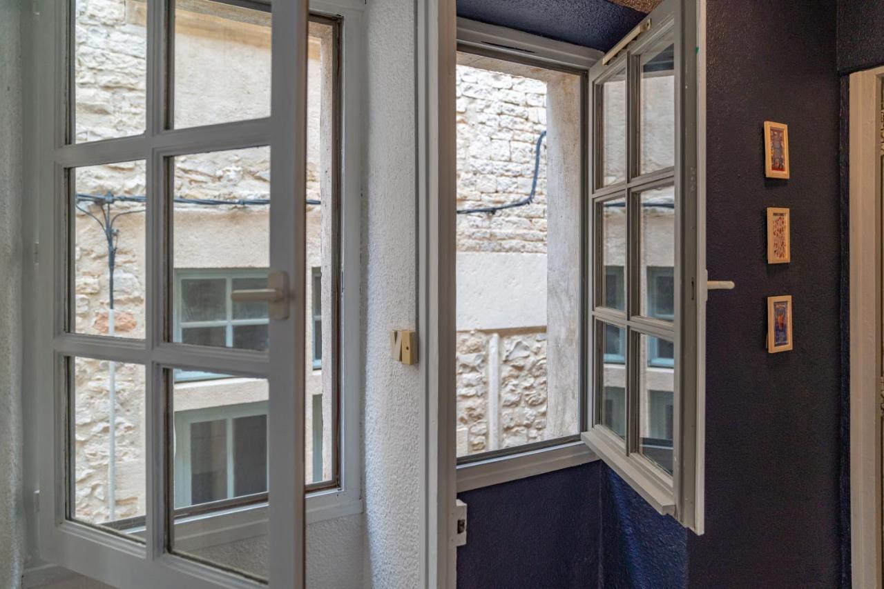 Coeur Ecusson - Entre Les Arenes Et La Maison Carree Nimes Ngoại thất bức ảnh